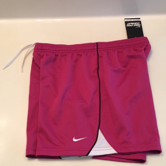 Nike Big Girls Training Shorts - Picture 2 of 7
